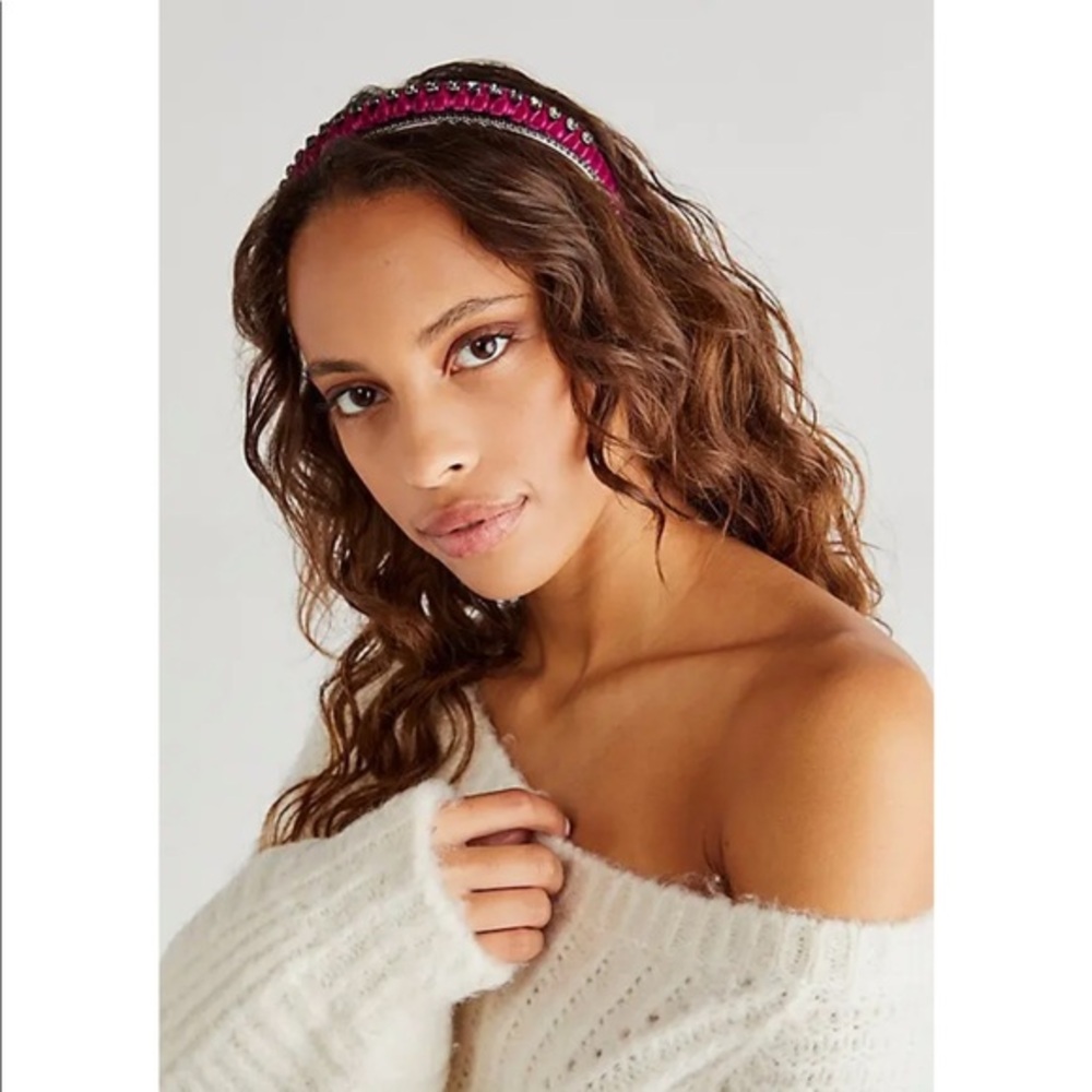 FREE PEOPLE
Lilo Rhinestone Headband Set In Wine / Rhinestone - Picture 1 of 5